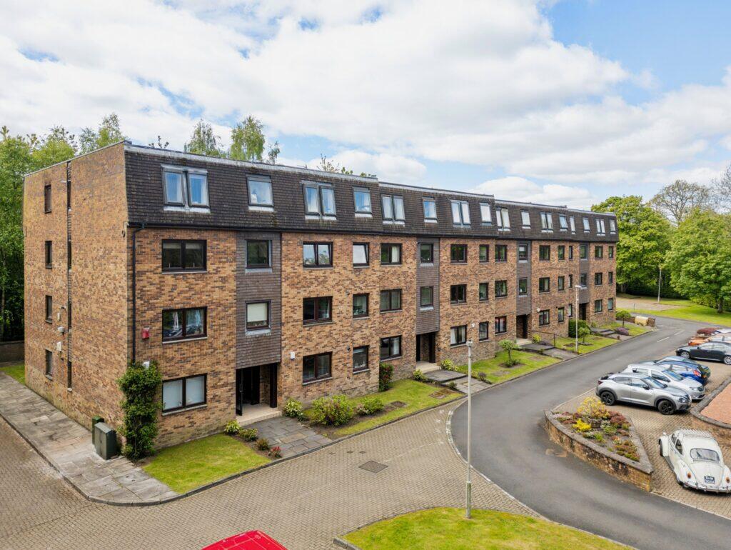 Main image of property: Killermont View, Glasgow - G20