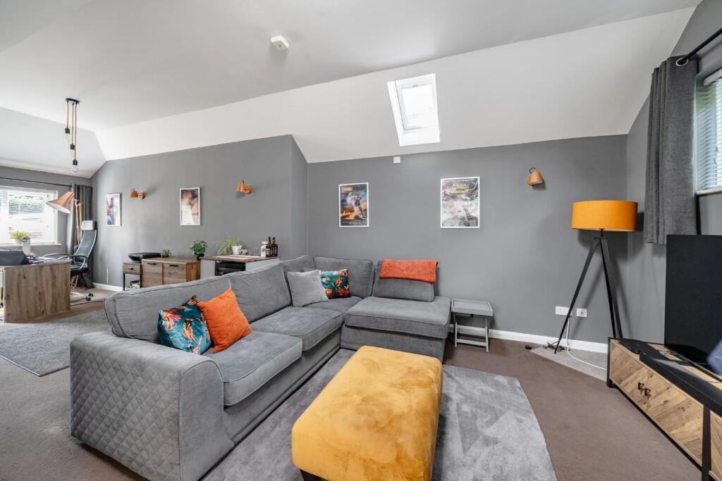 House in Bath - View 5