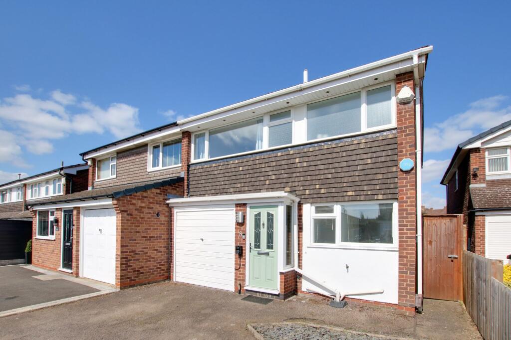 Main image of property: Callan Close, Narborough, LE19