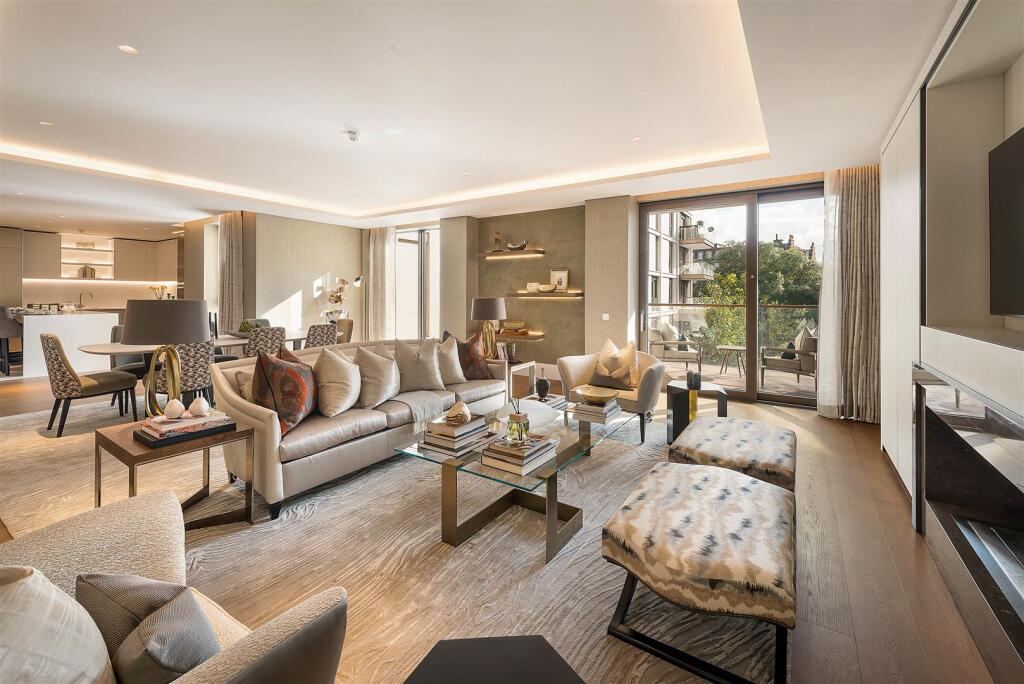 Main image of property: Holland Park Villas W8