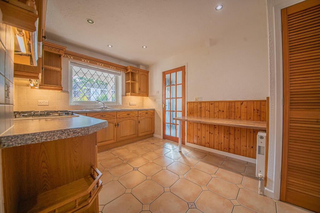Anfield Close, Fair Oak, Eastleigh, SO50 photo 3