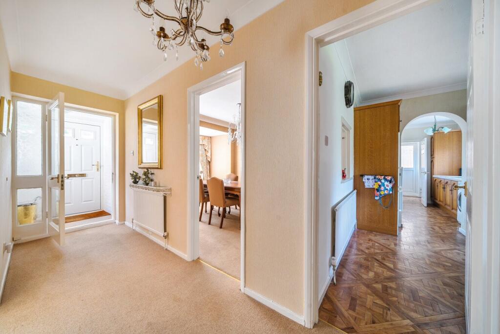 Hunts Mead Close, Chislehurst, BR7 photo 4