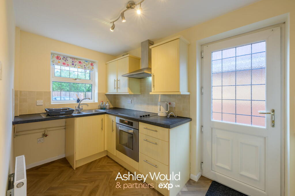 Woodland Road, Halesowen, B62 8JT - View 4