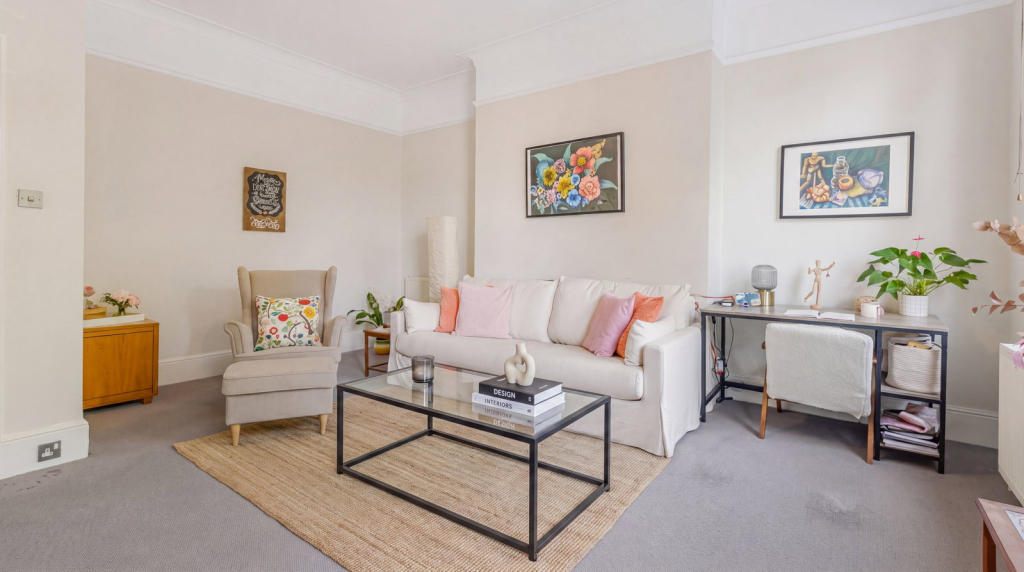 Apartment in London - View 4