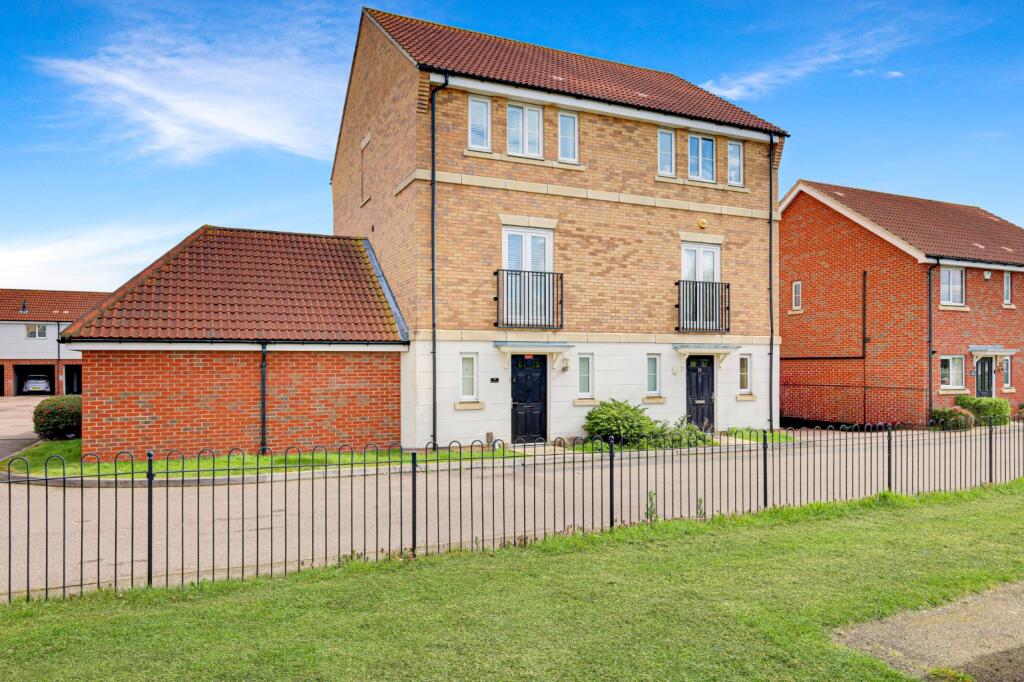 Main image of property: Markhams Close, Basildon, Essex, SS15