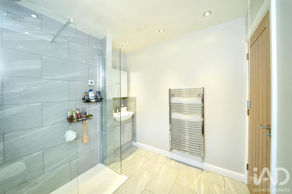 Additional image 31 of Blake Street, Little Aston, B74