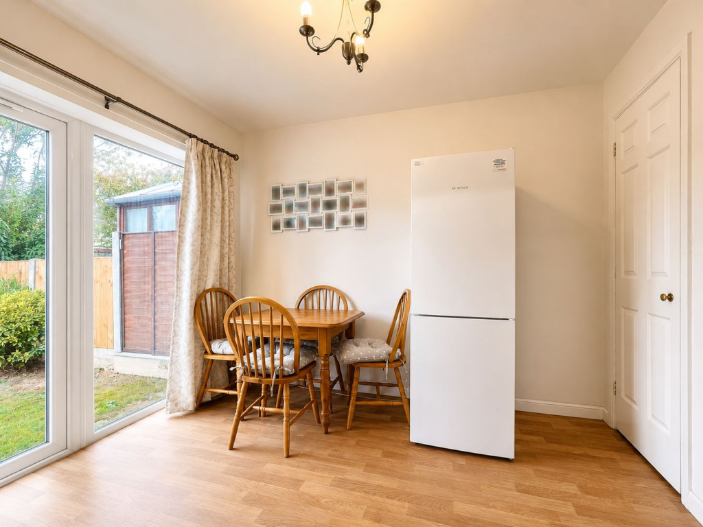 House in Colchester, Highwoods - View 5