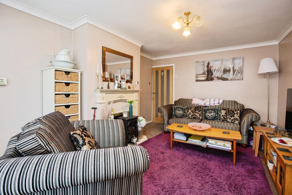 House in Bolsover, Blackwell - View 5