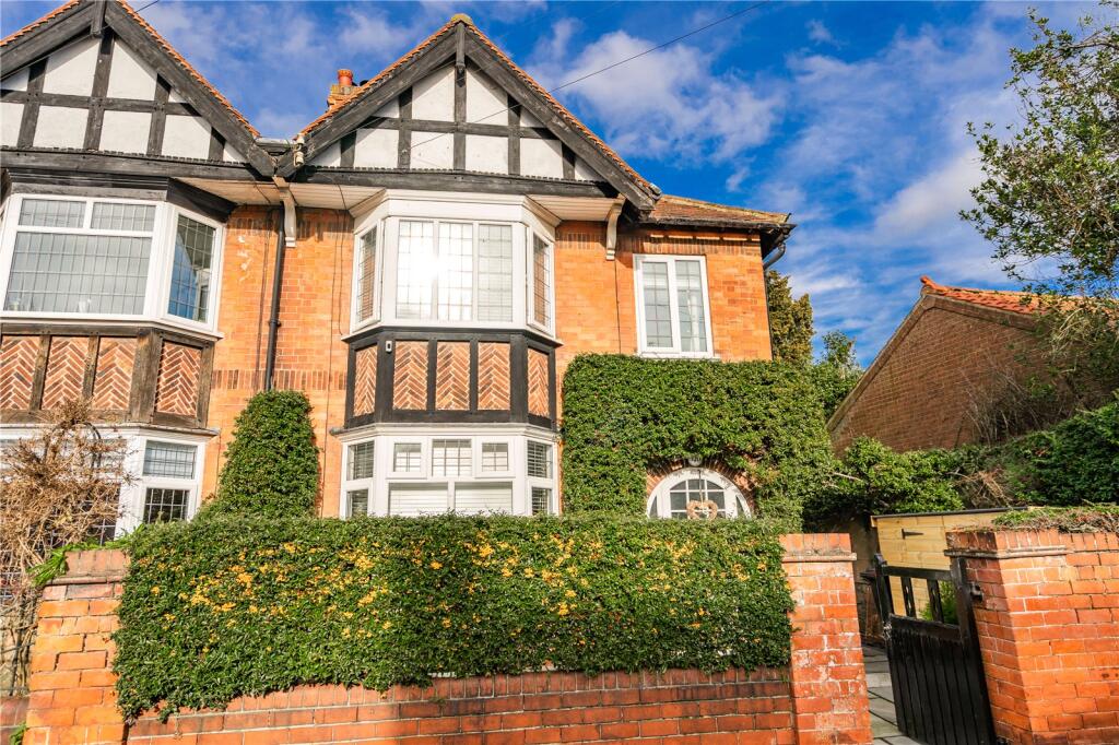 Main image of property: Burgate, Barton-upon-Humber, Lincolnshire, DN18