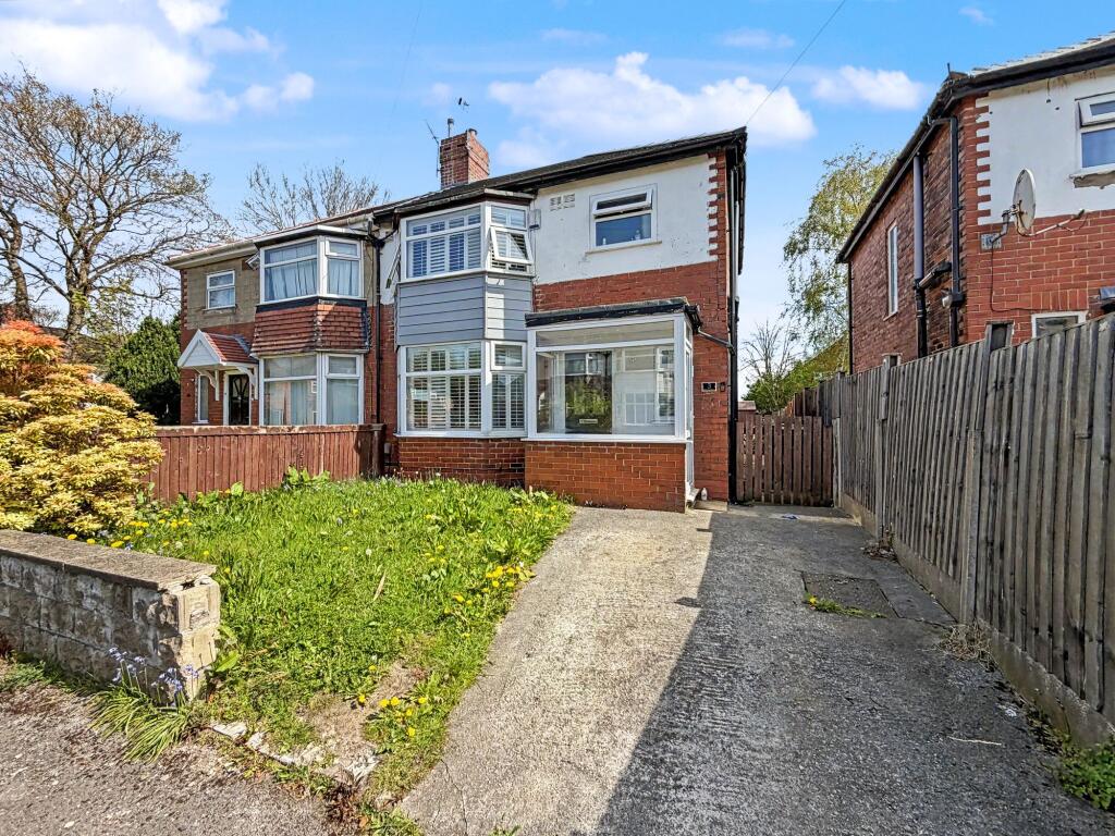 Main image of property: Berwick Avenue, Whitefield, M45