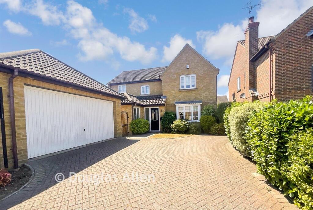 Main image of property: Friern Walk, Wickford, Essex