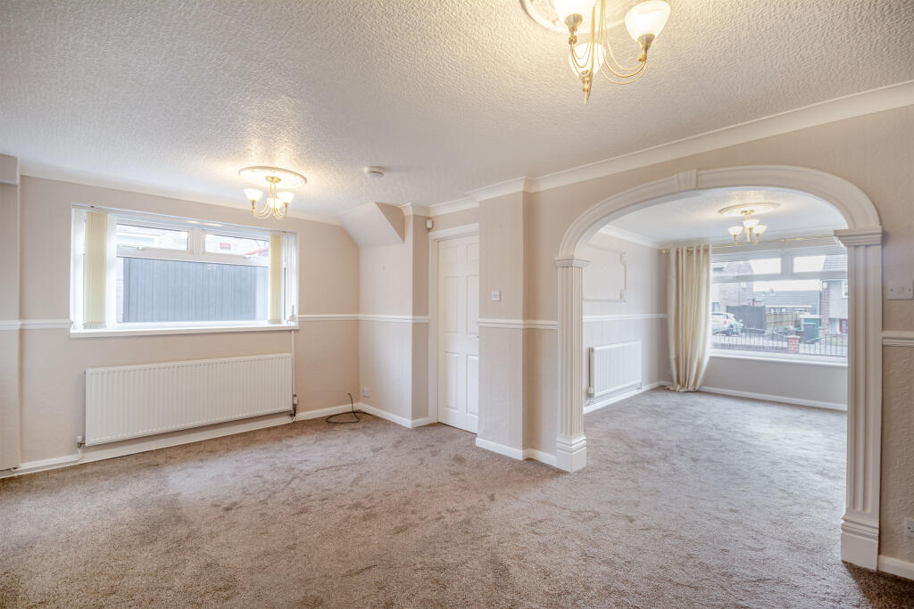 House in Nottingham - View 4