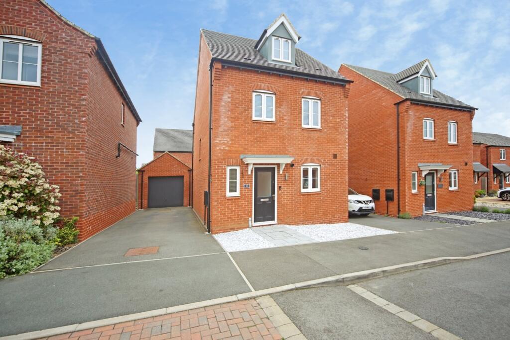 Main image of property: Sandringham Avenue, Stratford-upon-Avon, Warwickshire, CV37