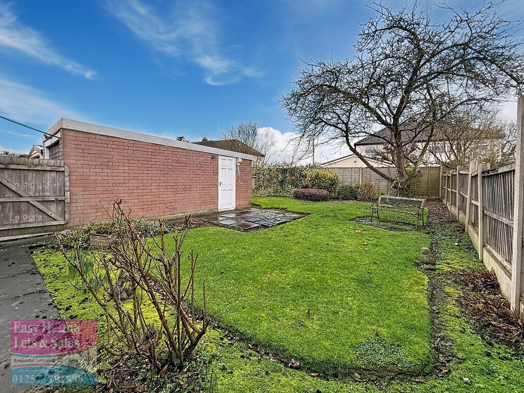 Hawkswood, Eccleston photo 2