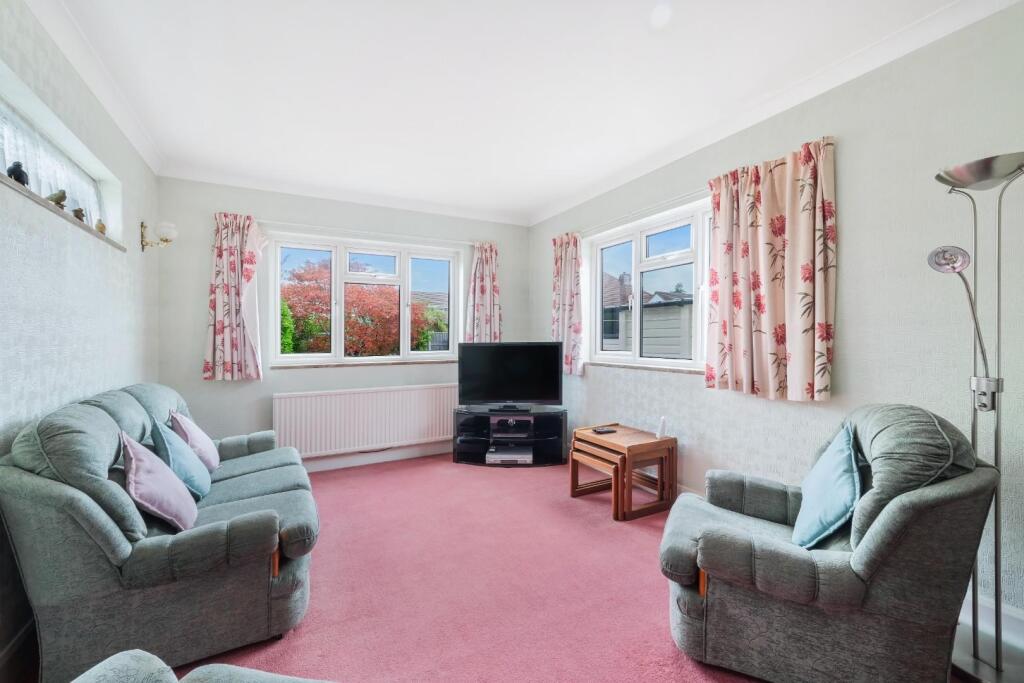 House in Epsom, Cuddington, West Ewell - View 5