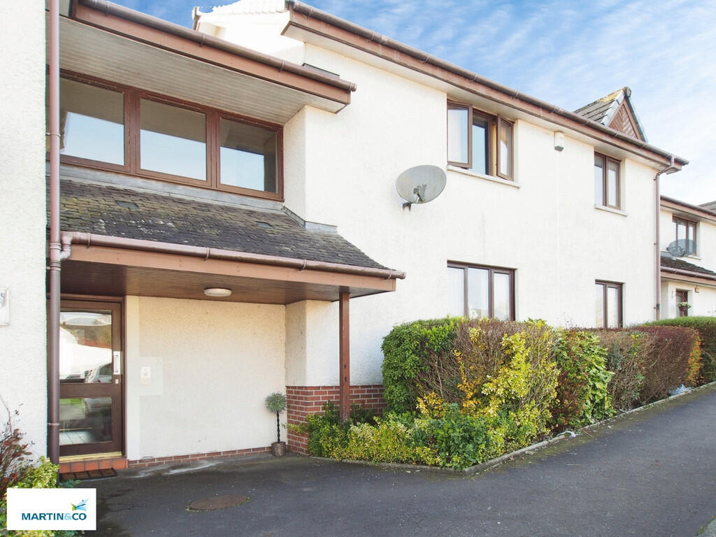 Main image of property: 8 The Brae