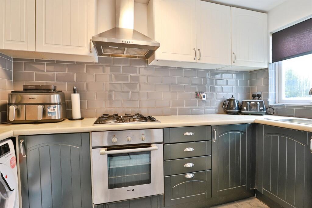 Tarrant Road, Bournemouth photo 5