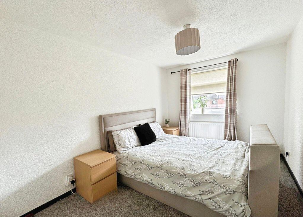 House in Newcastle upon Tyne - More