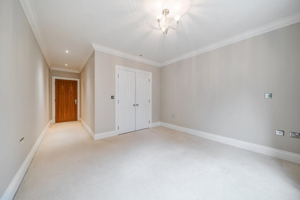 Additional image 7 of Warwick Road, Solihull, West Midlands, B91