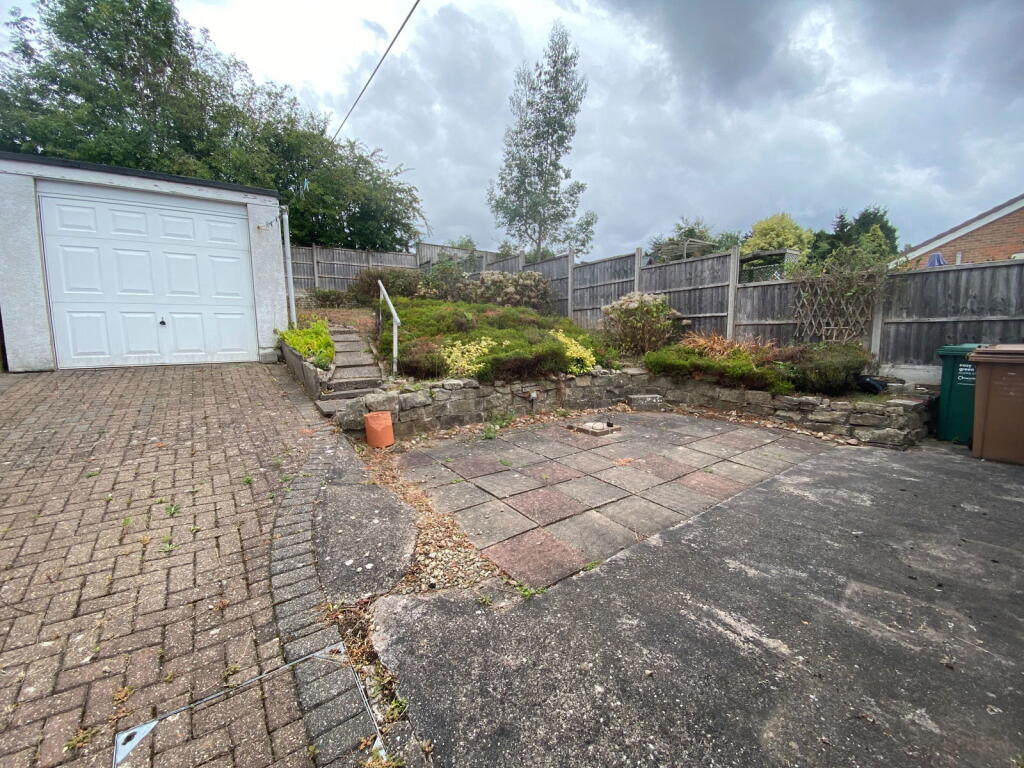 Allison Avenue, Swadlincote, DE11 9BS photo 2