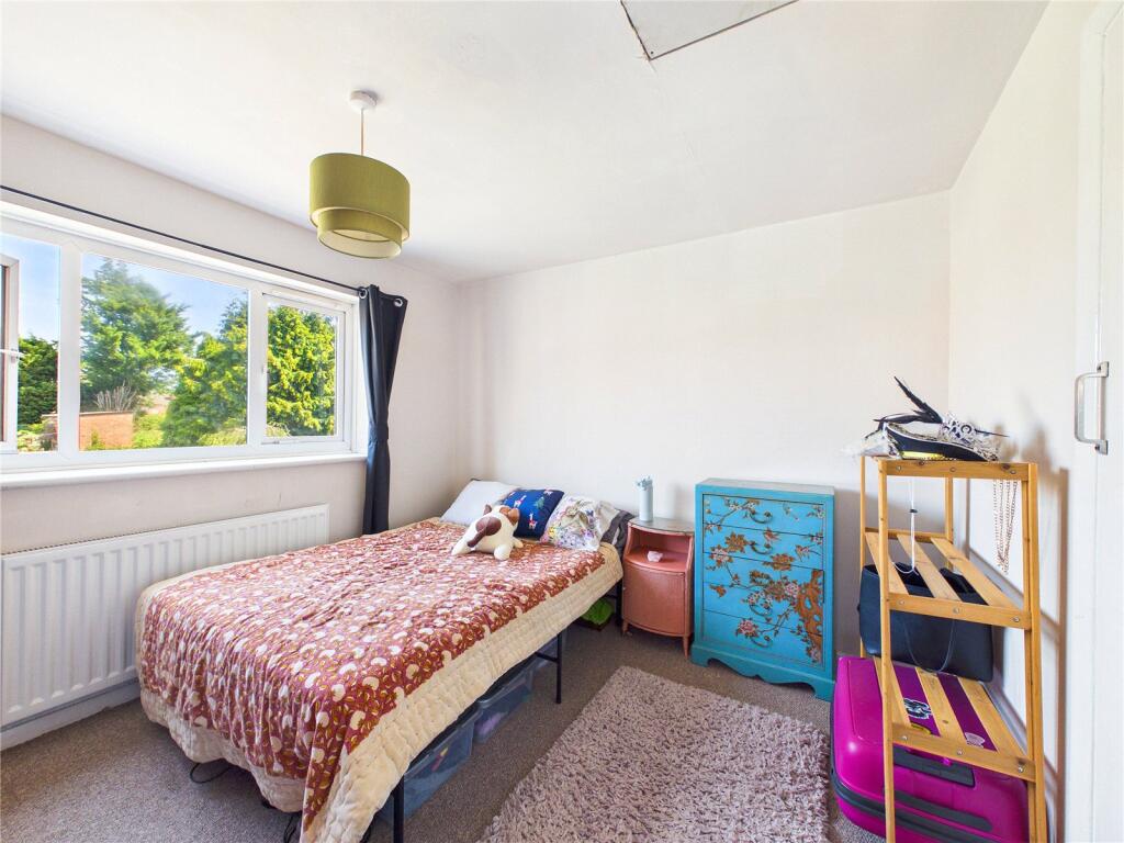House in Worcester, Worcestershire - More