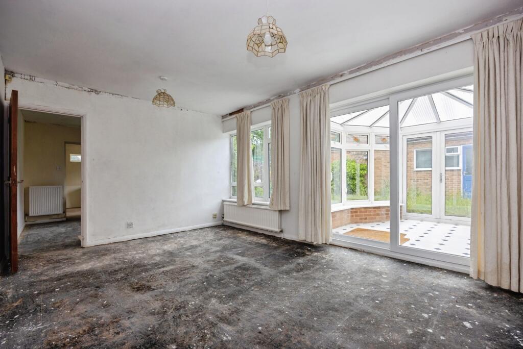 Rodney Way, Guildford, Surrey, GU1 - View 5