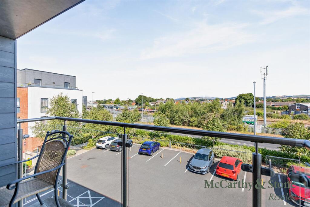 Apartment in Taunton - More