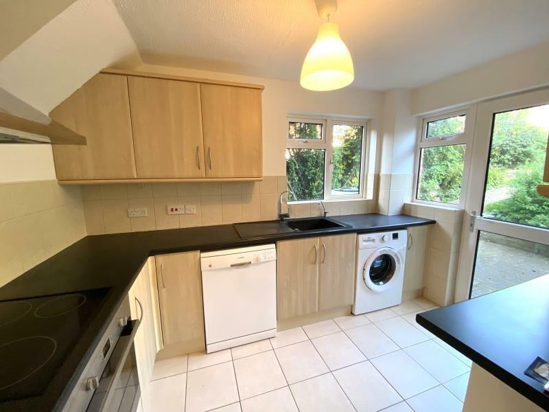 Speedwell Close, Guildford, Surrey, GU4 photo 5