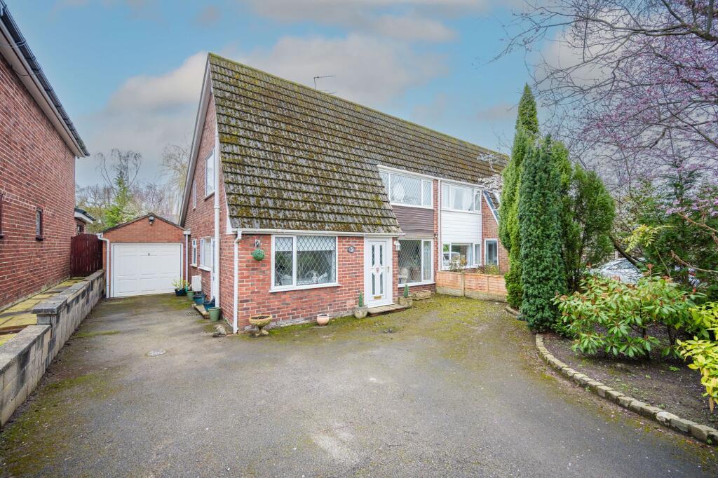 Main image of property: Alderbrook Drive, Parbold, WN8