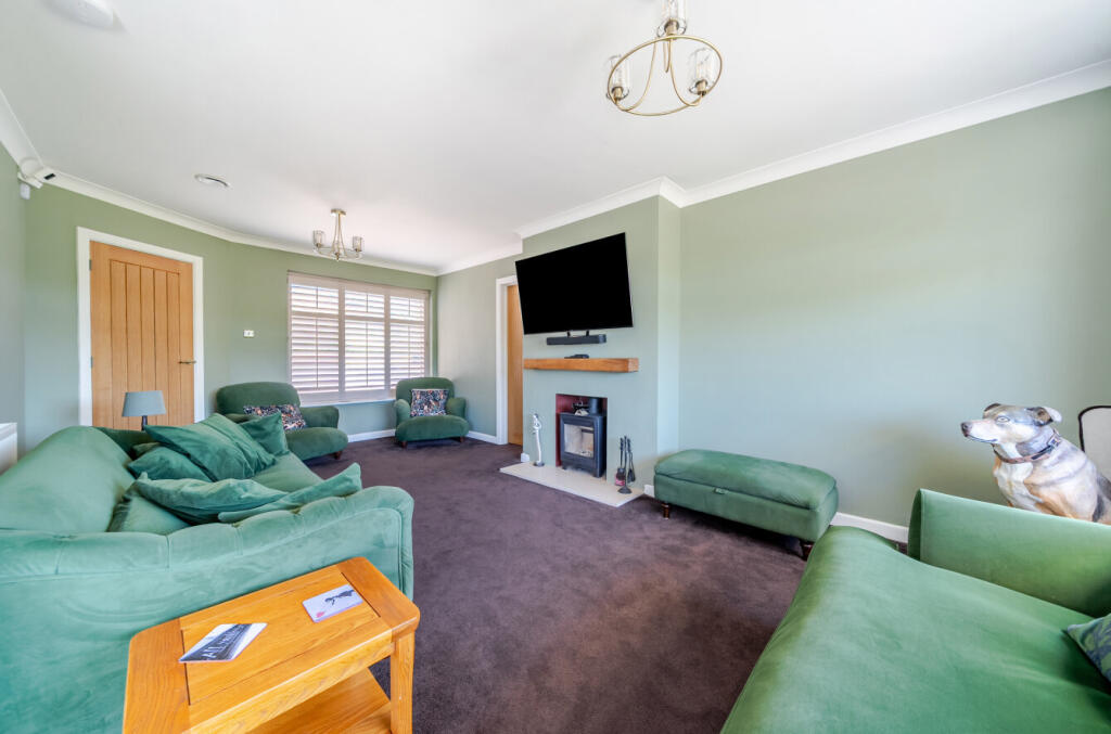 House in Worthing, West Sussex - View 4