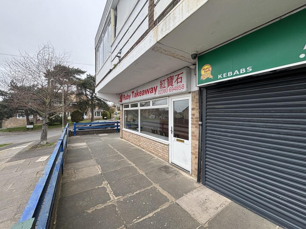 Main image of property: 7/7a Latham Road, Fair Oak, Eastleigh, Hampshire, SO50 8EZ