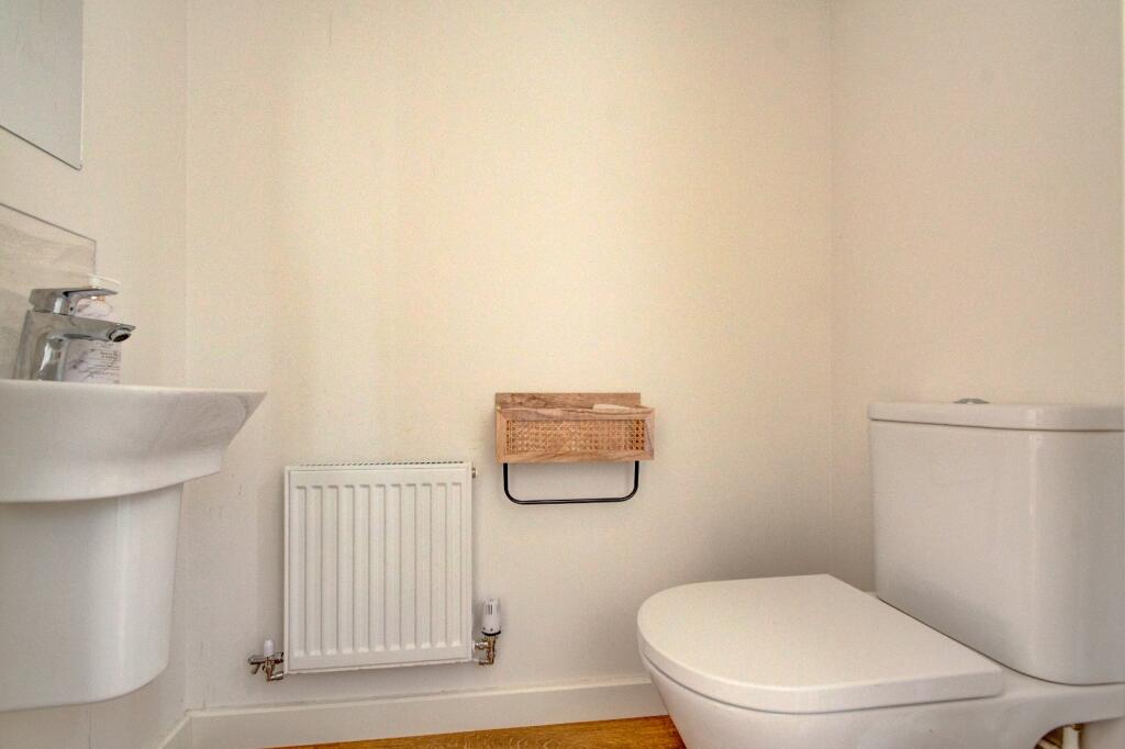 Additional image 16 of Mayors Drive, Alcester, Warwickshire, B49