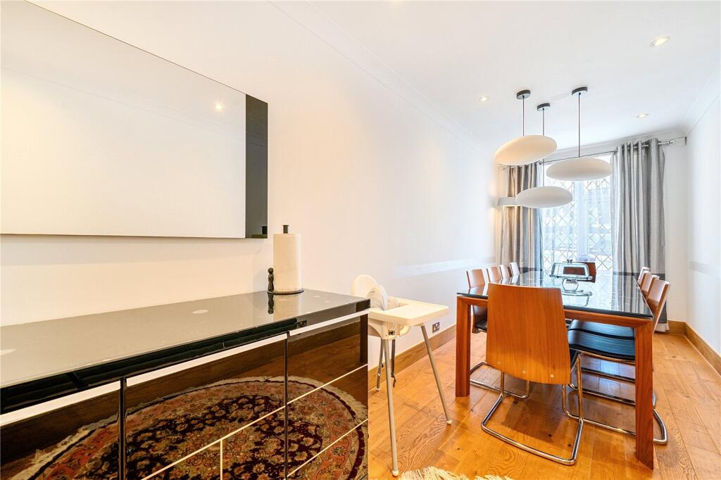House in London - View 4
