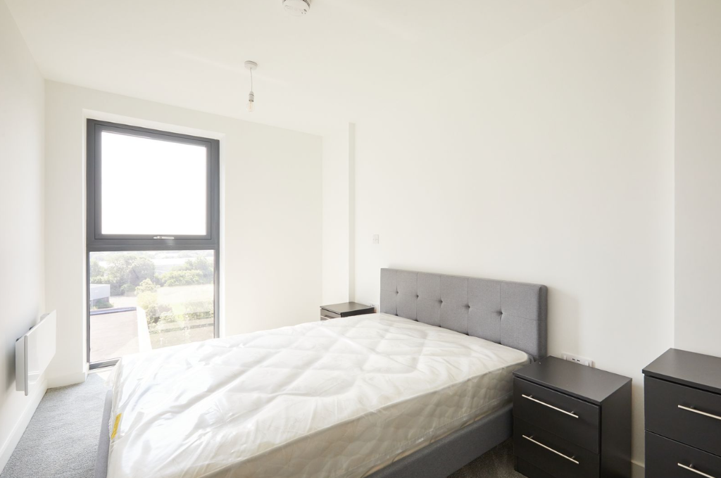 Apartment in Trafford, Greater Manchester - View 4