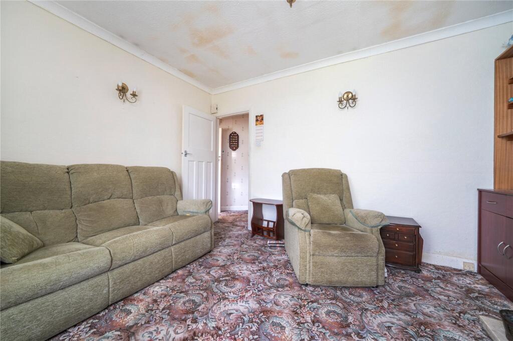 Apartment in London, Oakleigh Park, Brunswick Park - View 4