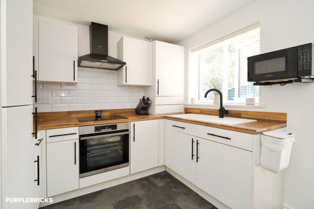 House in Sheffield - View 4