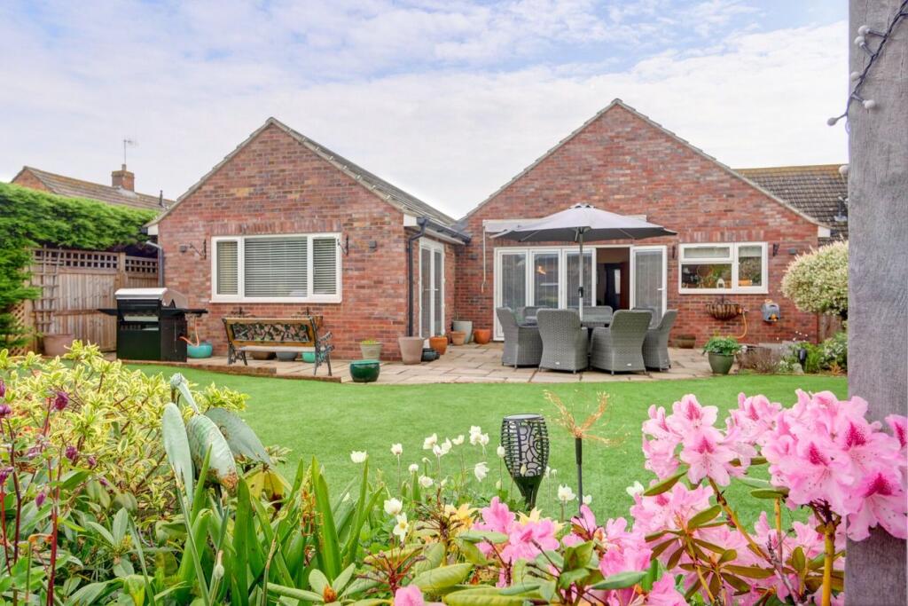 3-bed detached on The Drive, Hailsham, BN27, £650,000