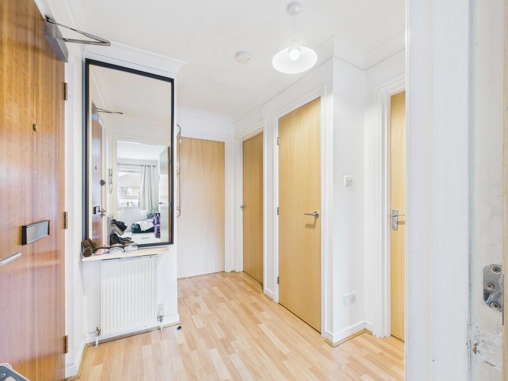 Apartment in Glasgow - View 2