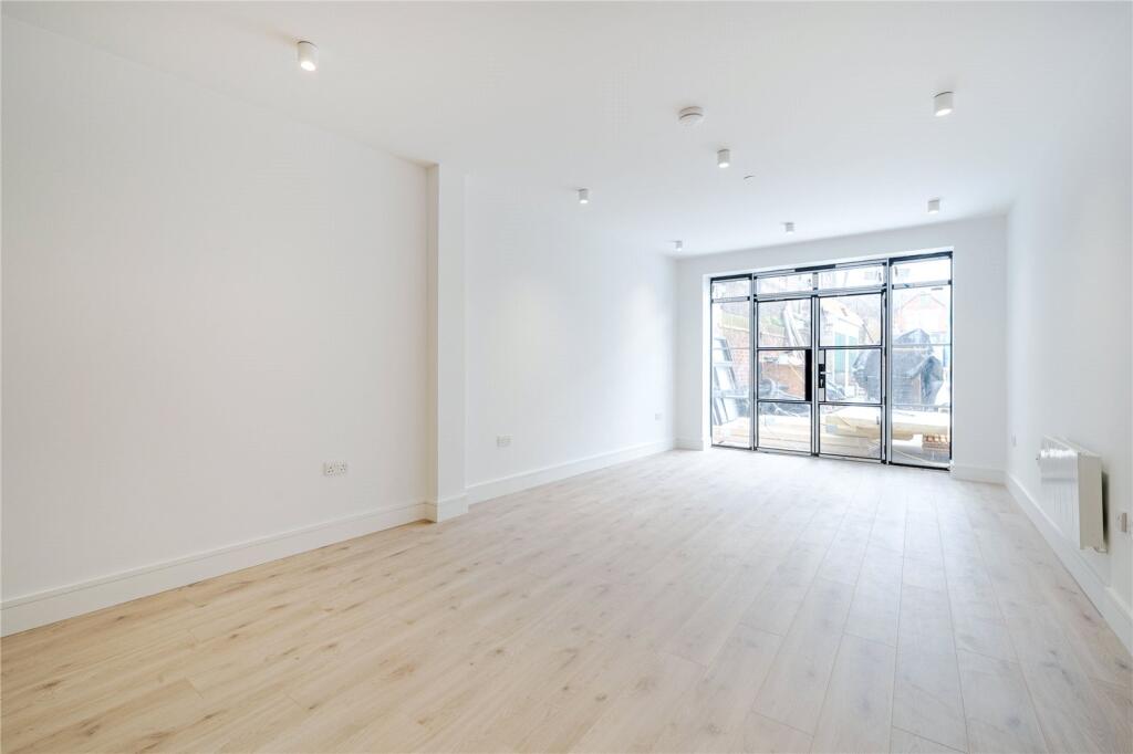 Main image of property: Mitcham Lane, Streatham, SW16