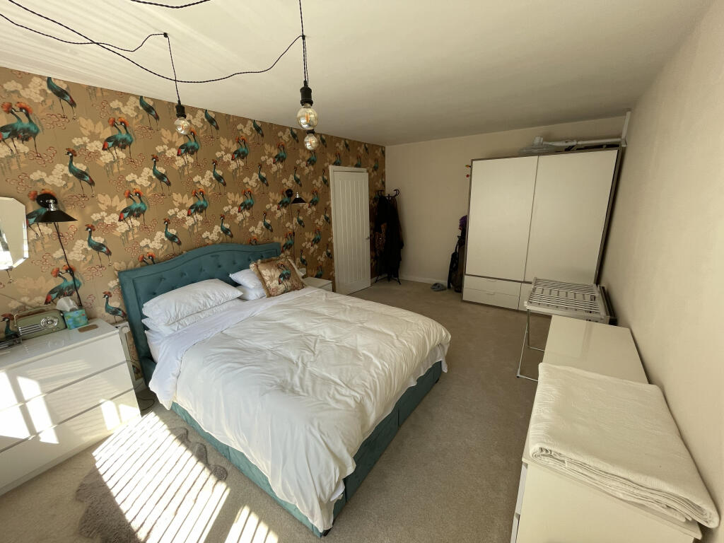 Apartment in Bournemouth - More