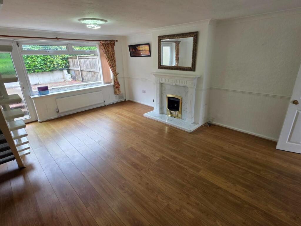 House in Llandough - View 4