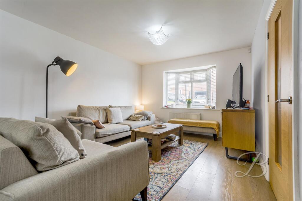 House in Mansfield, Ladybrook - View 4
