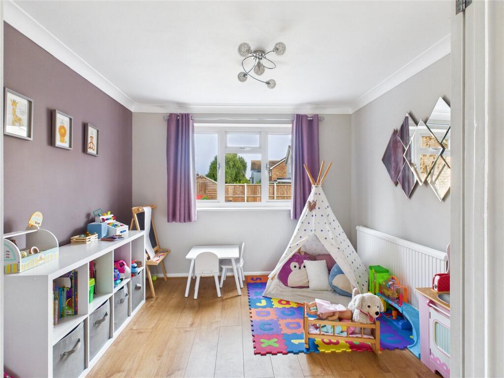 Dombey Close, Chelmsford, Essex, CM1 photo 3