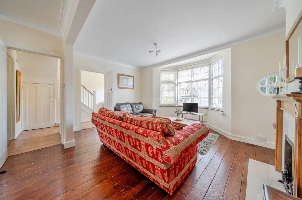 House in London - View 4
