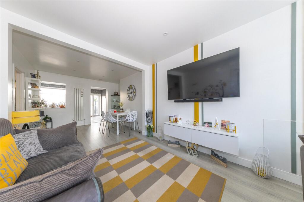 Main image of property: Stapleford Road, Luton, Bedfordshire, LU2