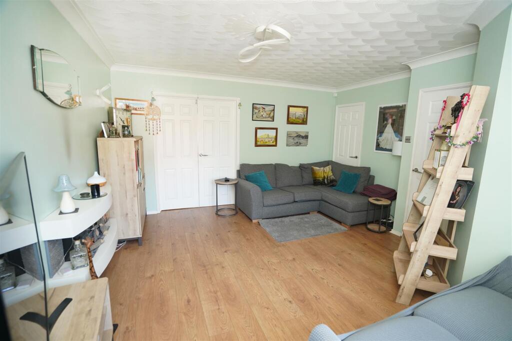 House in Bolton - View 3