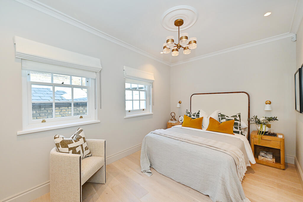 House in London - More