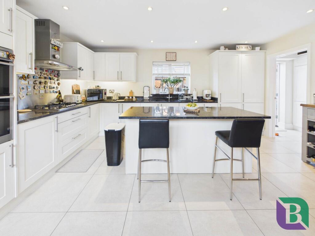 House in Milton Keynes - View 3