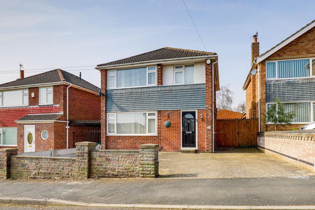 Main image of property: Dunvegan Drive, Nottingham, NG5