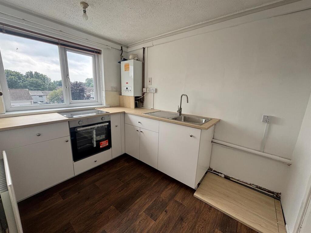 Apartment in Peterlee, County Durham - View 4